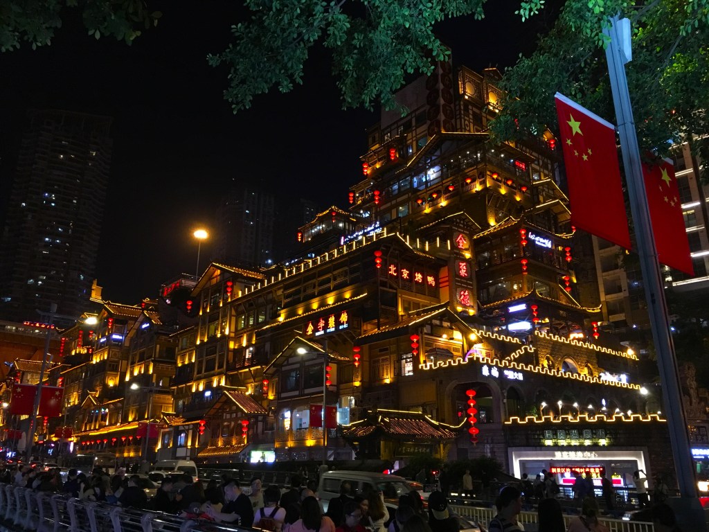 Das Viertel Hongya Dong am Unfer von Chongqing.